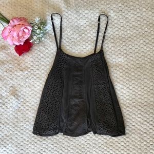 🏷️Buy 4 Get 1 Free🏷️American Eagle Eyelet Tank Top